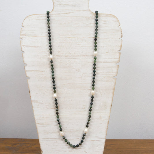 Sea green stone and pearl necklace 2 per pack FG957