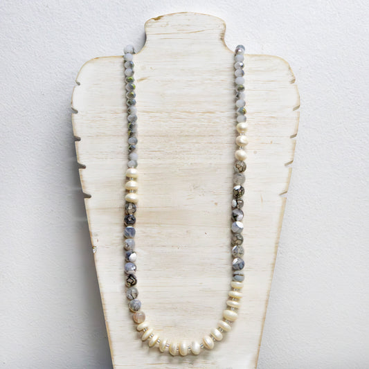 Crystal and agate with pearl necklace 2 per pack AFA95995