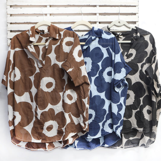 Brown and natural cotton daisy print v neck top with collar 2 per pack CE834529BR