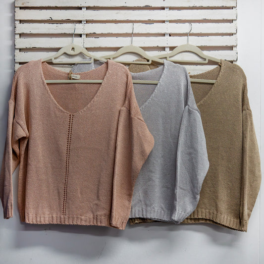 Fawn soft knit v neck with front detail 2 per pack                CGG4408F