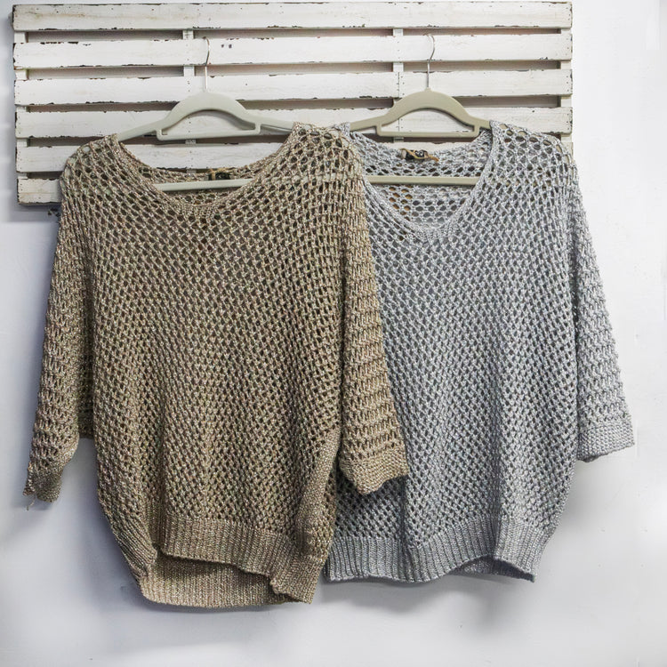Gold lurex loose knit v neck jumper 2 per pack CGR045G