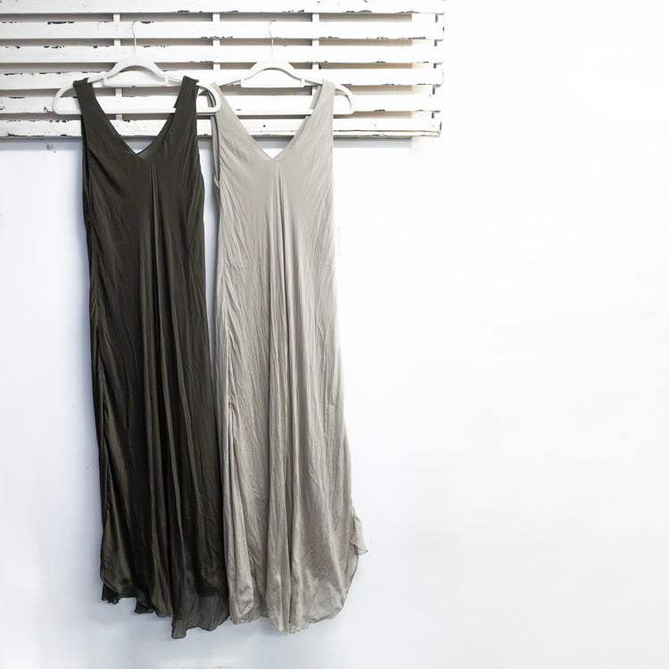 Chocolate silk blend double layer v neck long dress 2 per pack G66365CH