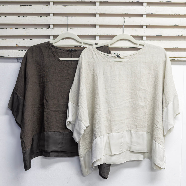 Chocolate linen top with silk blend boarder and 3/4 sleeves 2 per pack G67752CH