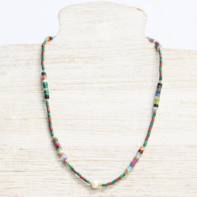 Coloured stone necklace with pearl and Rhodium plated detail 2 per pack TFA61851