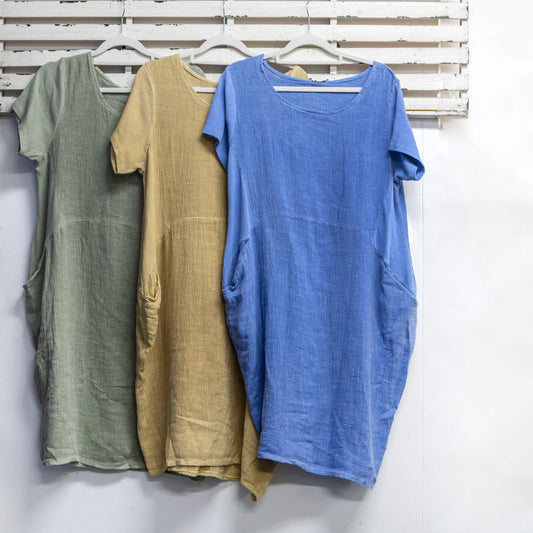 Blue linen dress with side panel and pockets 2 per pocket   G3353B