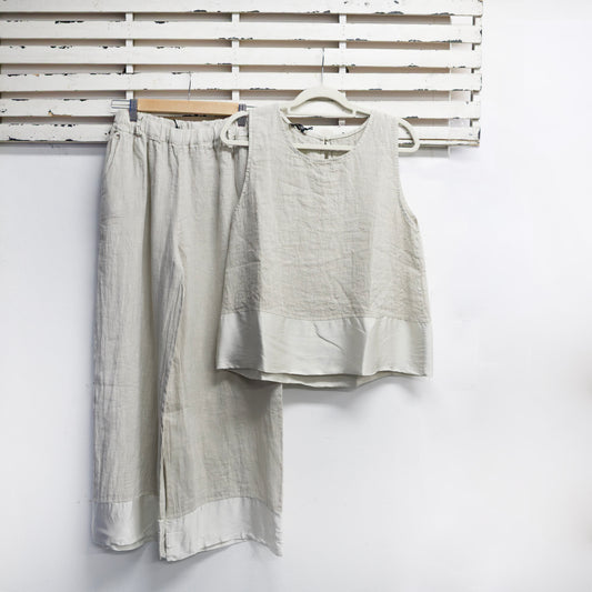 Natural linen sleeveless top with silk blend boarder 2 per pack   G67827N