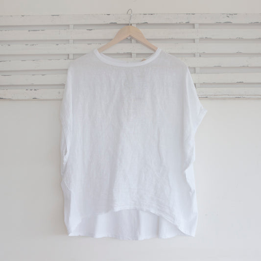 White linen short sleeve top with cotton back 2 per pack