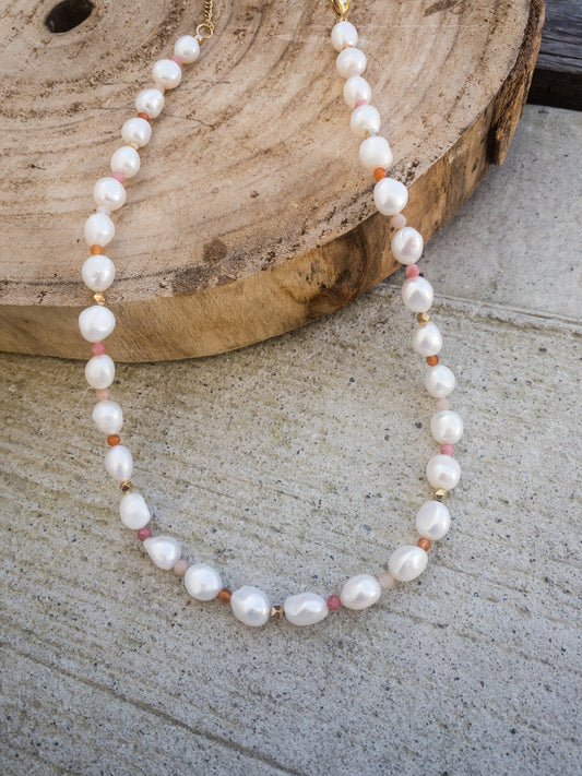 Pearl and Gemstone necklace
